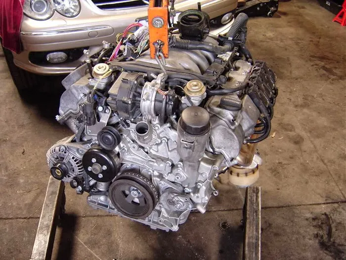 B & M Automotive 0