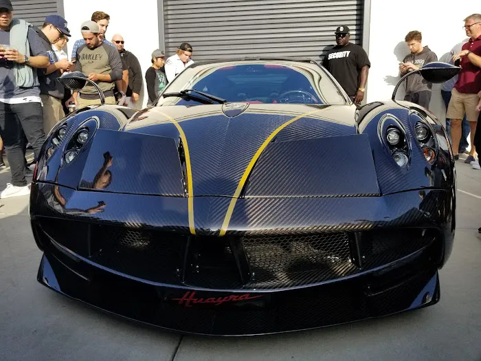 McLaren, Lamborghini, Rolls-Royce San Diego Service Center 6