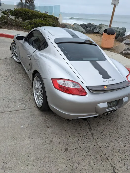 Amato's Auto Body 8