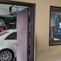 Johnny's Auto Center ico