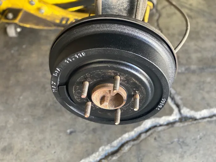 AJ TIRES & AUTO REPAIR 4