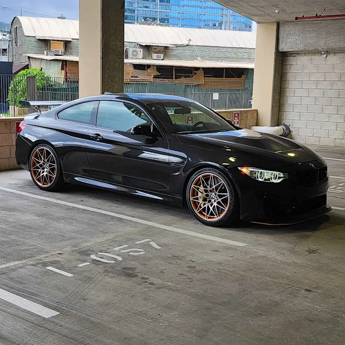 SD Garage 9