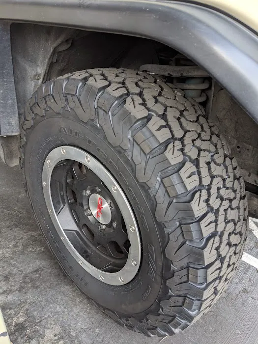 Hawthorne Tire & Auto Service 2
