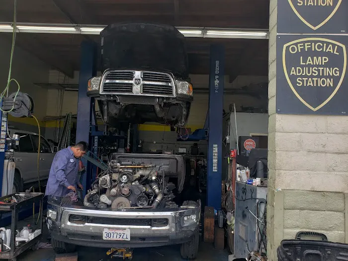 Navarro's Auto Repair 9