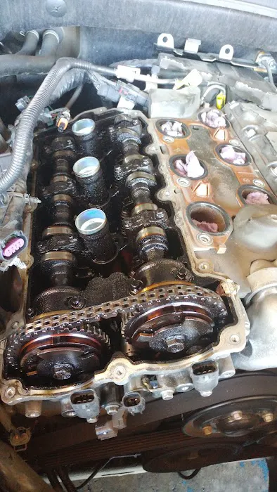 Navarro's Auto Repair 3