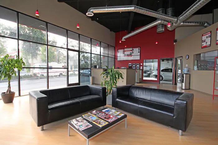 BUMPERDOC Auto Body Escondido 9