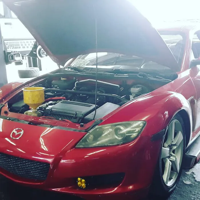 Johns Auto Pros 4