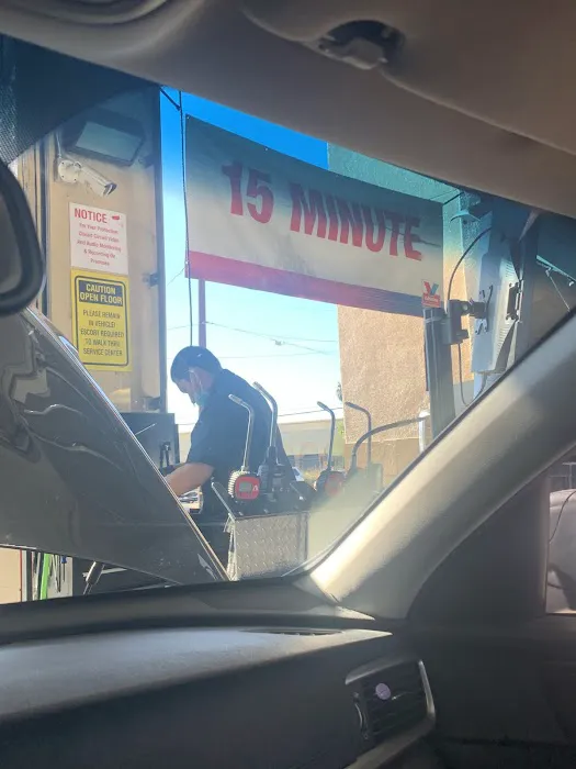 Valvoline Instant Oil Change 4