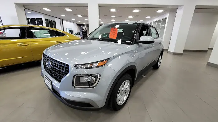 Hyundai Service Center 2