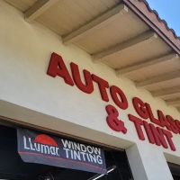 Star auto glass & tint