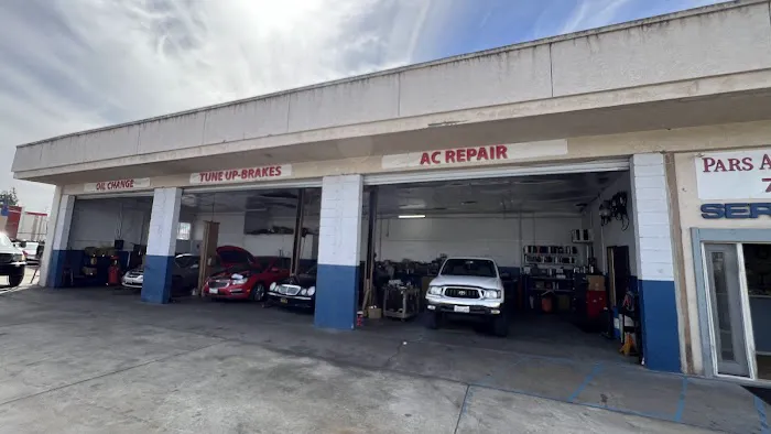 Pars Auto Service & Sales 1