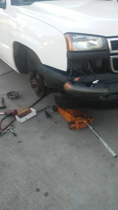 Le's Auto Services 1