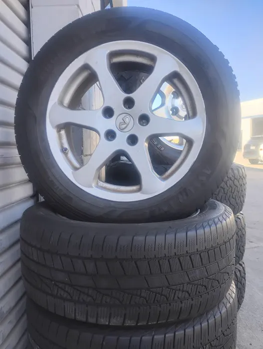 Morelos Tire Shop 4