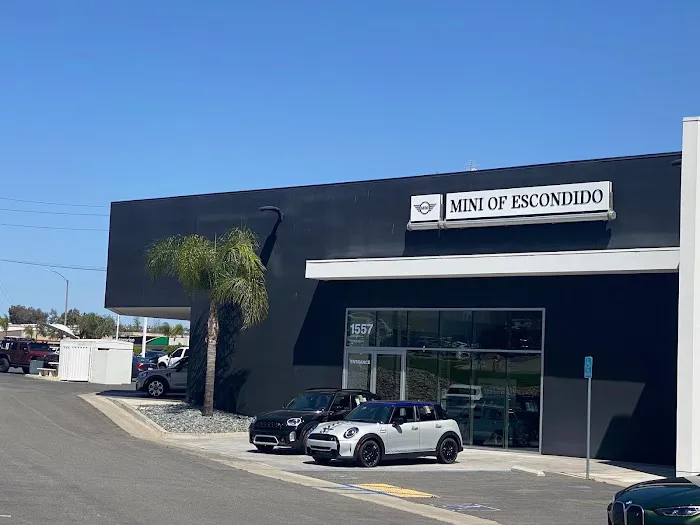 MINI of Escondido Service and Parts 8