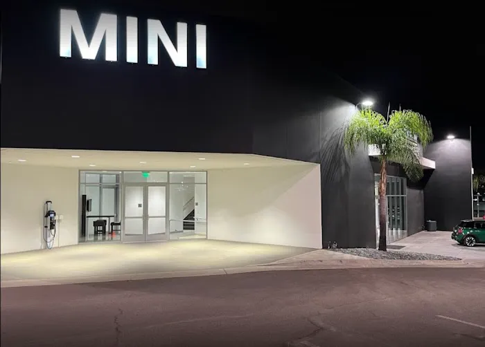 MINI of Escondido Service and Parts 5