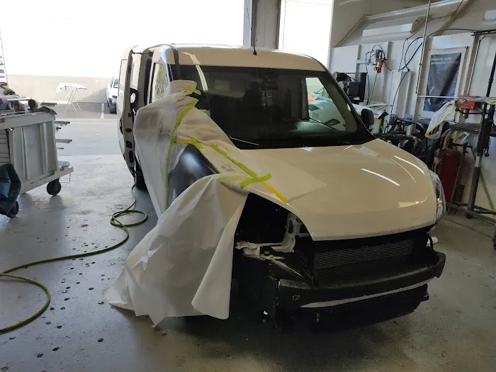 Bumper Repair & Body Works 6