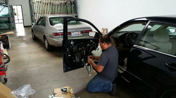 Grace Auto Glass 3