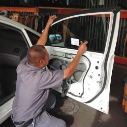 Low Price Auto Glass ico