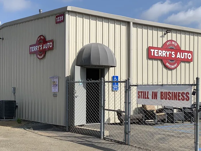 Terry's Auto Specialist 7