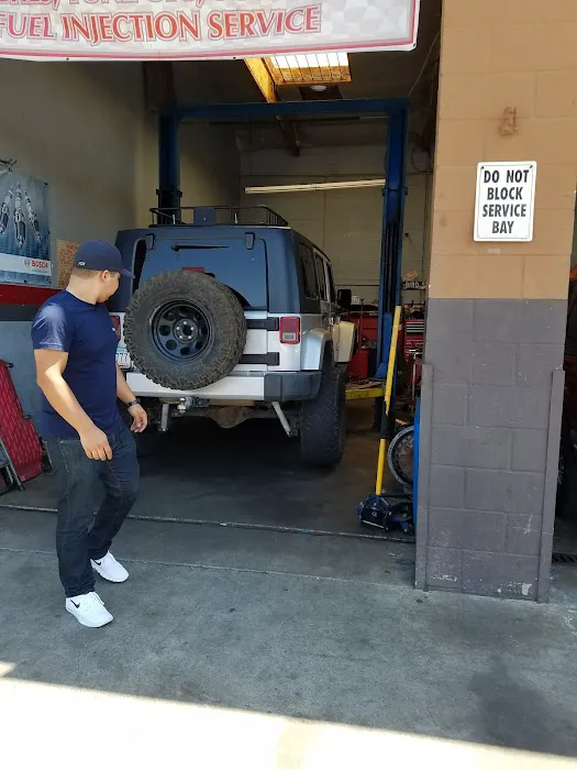 Baja 1000 Auto Repair 2