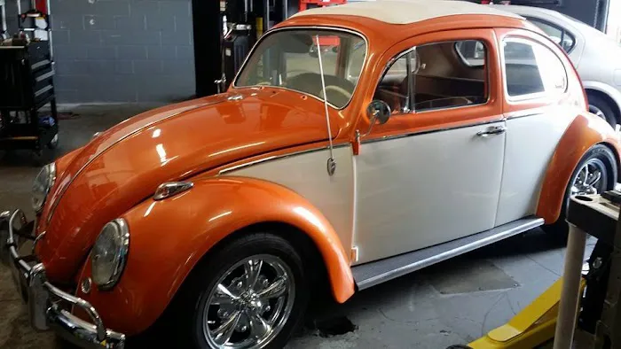 Padilla's Auto Repair and tires shop 7