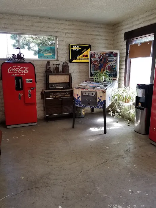 Serrato's Automotive & Tire 4
