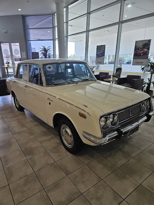 Toyota Carlsbad Parts & Service Department 0