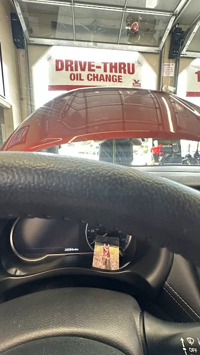 Valvoline Instant Oil Change 6