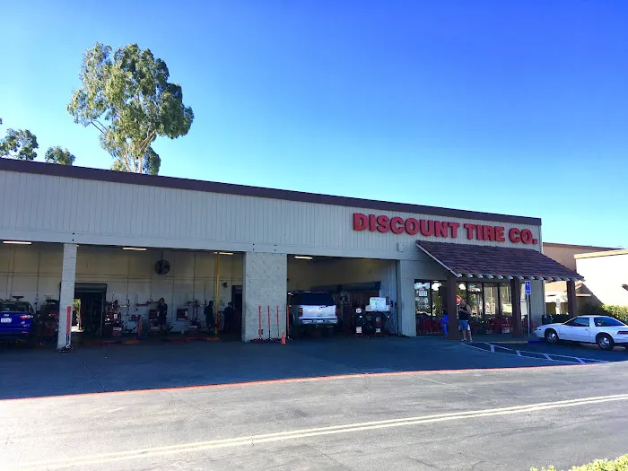 Discount Tire 0