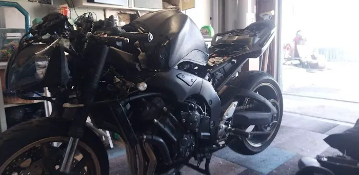 LOKIS EXTREME AUTOMOTIVE 6