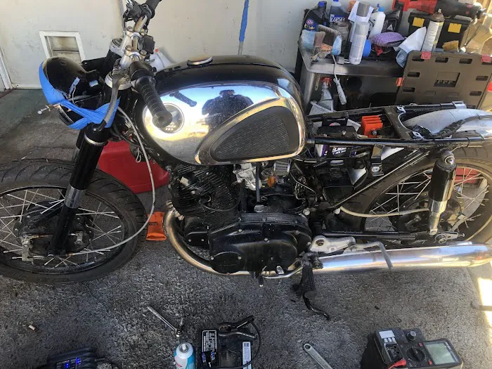 LOKIS EXTREME AUTOMOTIVE 8