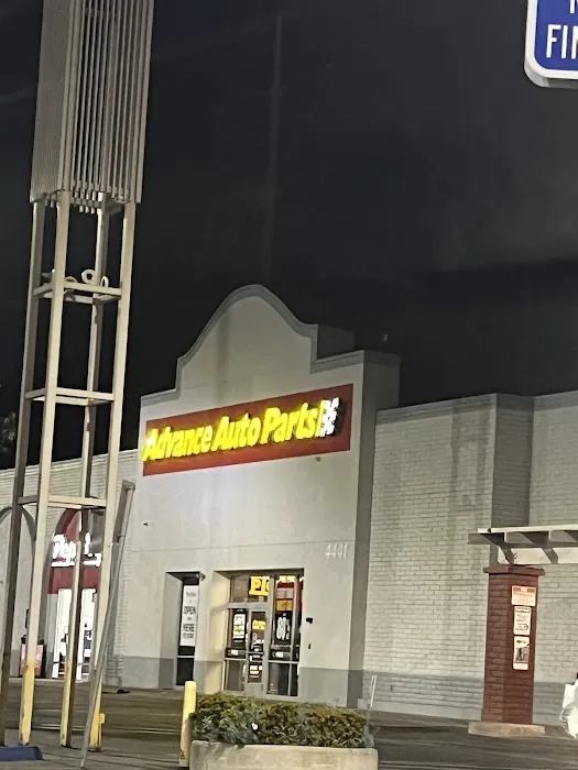 Advance Auto Parts 0