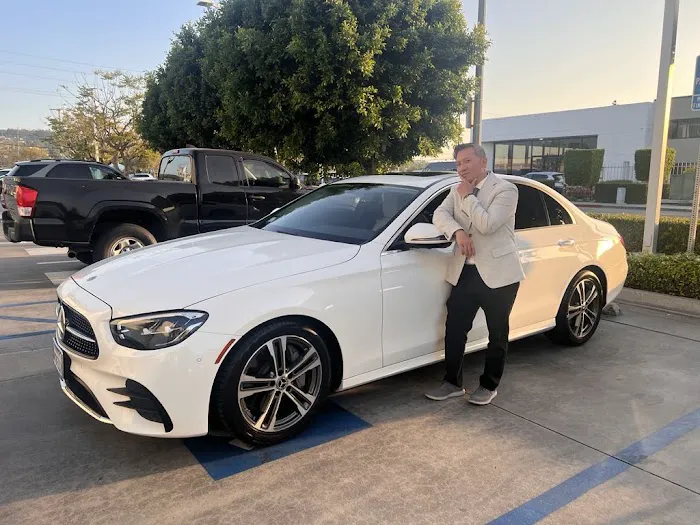 Mercedes-Benz of San Diego Service and Parts 3