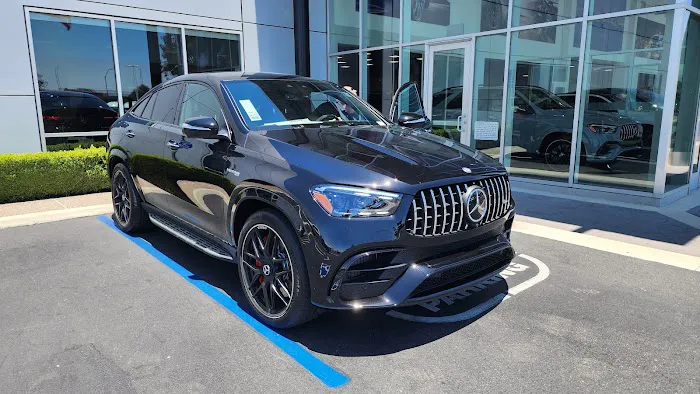 Mercedes-Benz of San Diego Service and Parts 8
