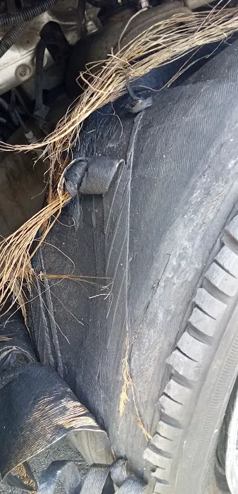 Tires 4 Less 0
