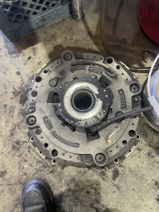 Valerio’s Mobile Diesel Repair 4