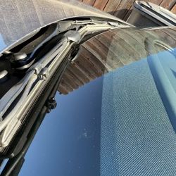 Mr. Chip mobile windshield rock chip repair ico