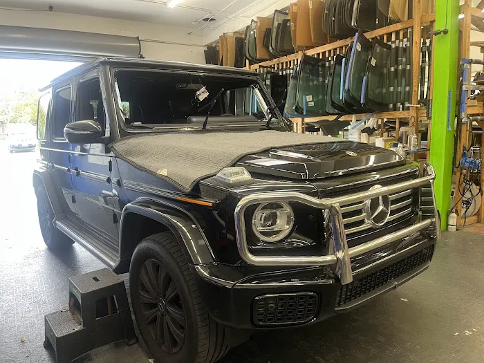 LOW PRICE AUTO GLASS Hayward 3