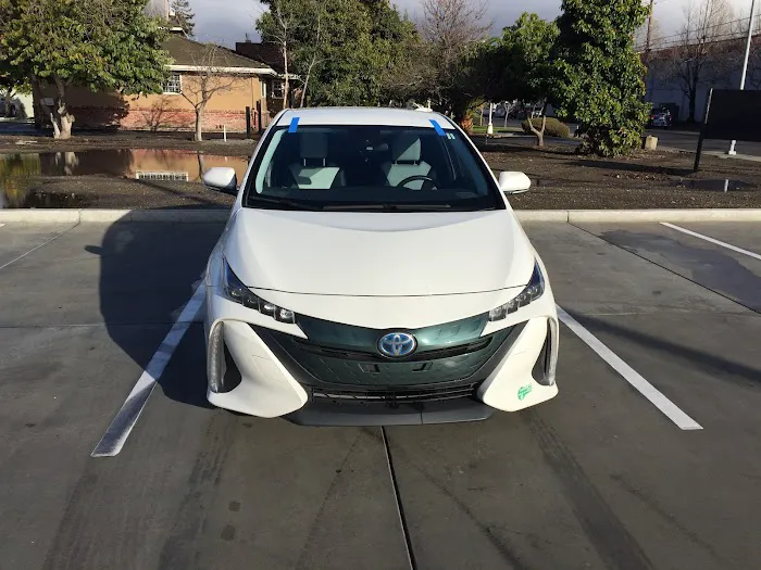 LOW PRICE AUTO GLASS Hayward 8