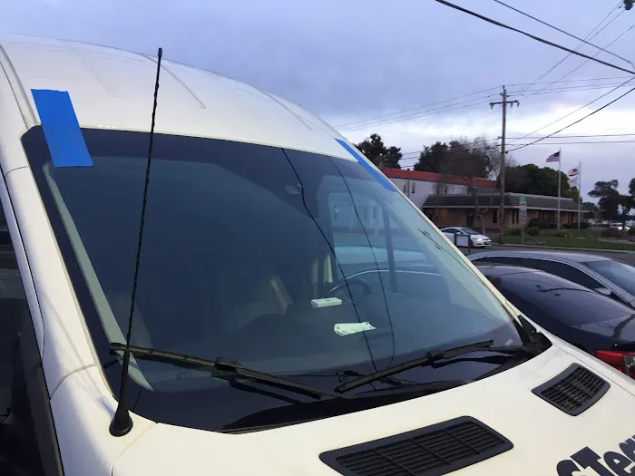 LOW PRICE AUTO GLASS Hayward 1