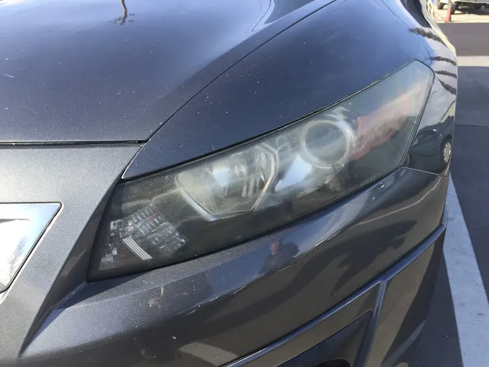 LOW PRICE AUTO GLASS Hayward 9