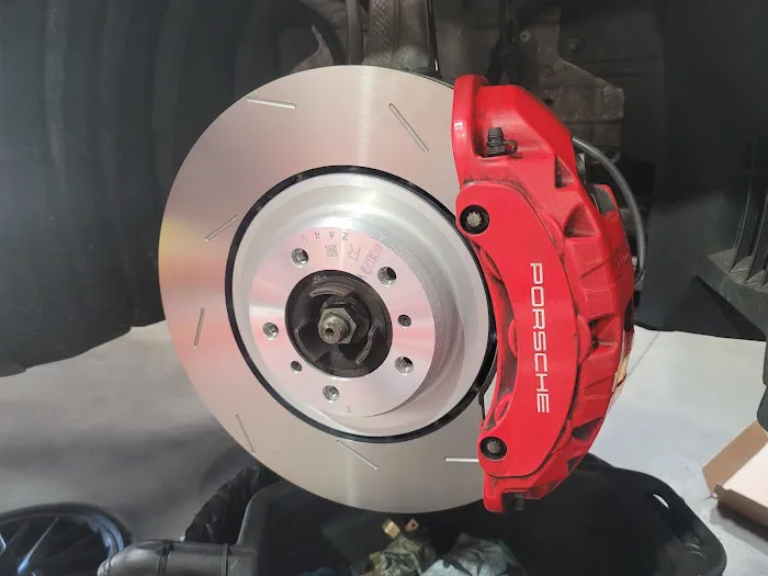 Hi Tech Auto Care 3