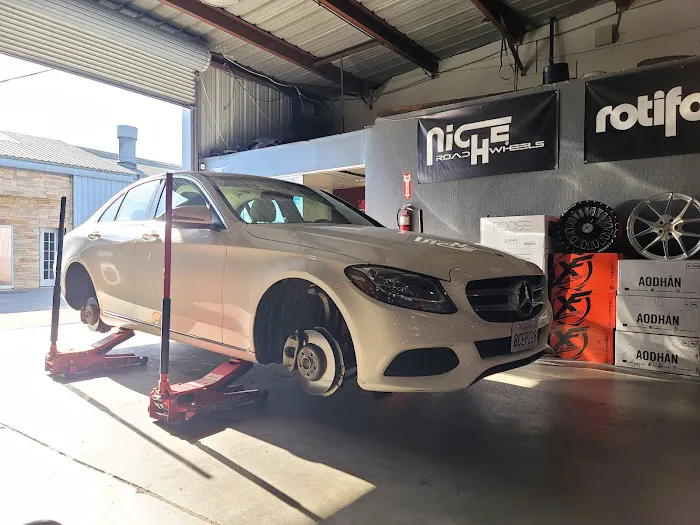 Castellon Tires 2