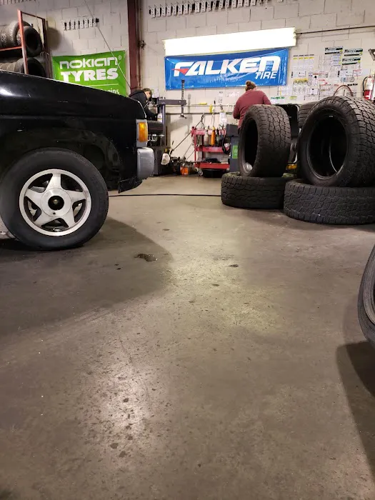 Castellon Tires 9