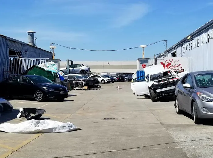 Automobile Collision Center 0