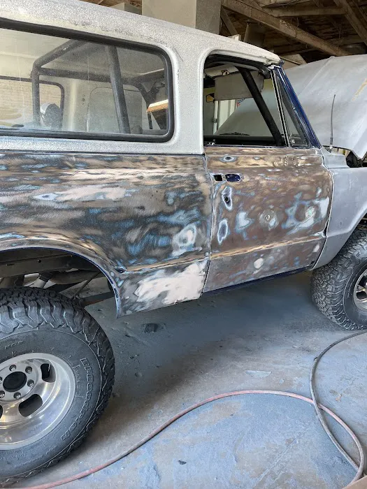 GI Auto Body And Paint Repairs 7