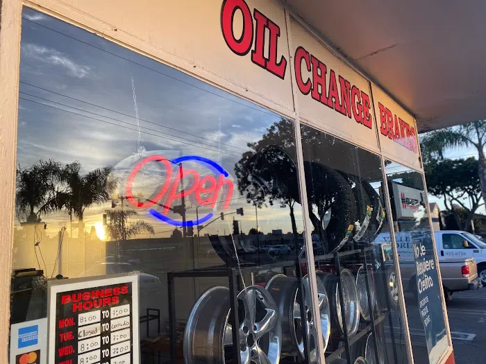 Tony's Shop 9