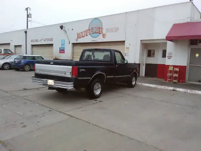 Carl's Muffler Shop 7