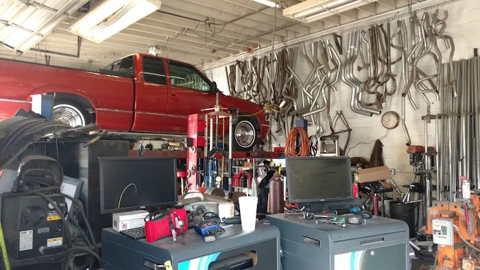 Carl's Muffler Shop 6