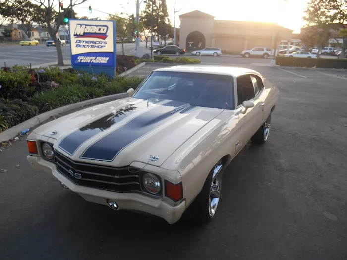 Maaco Auto Body Shop & Painting 2
